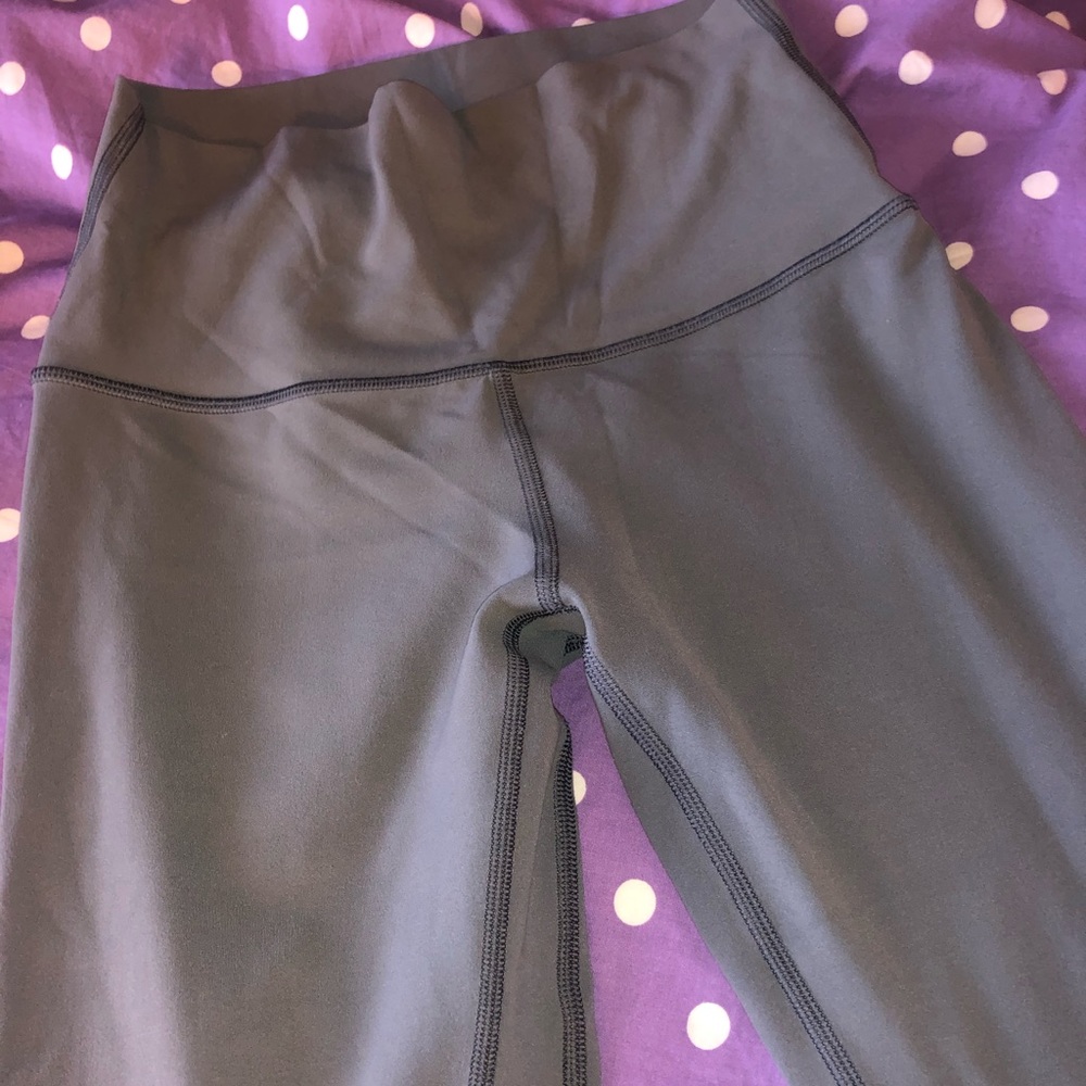 Lululemon align crops